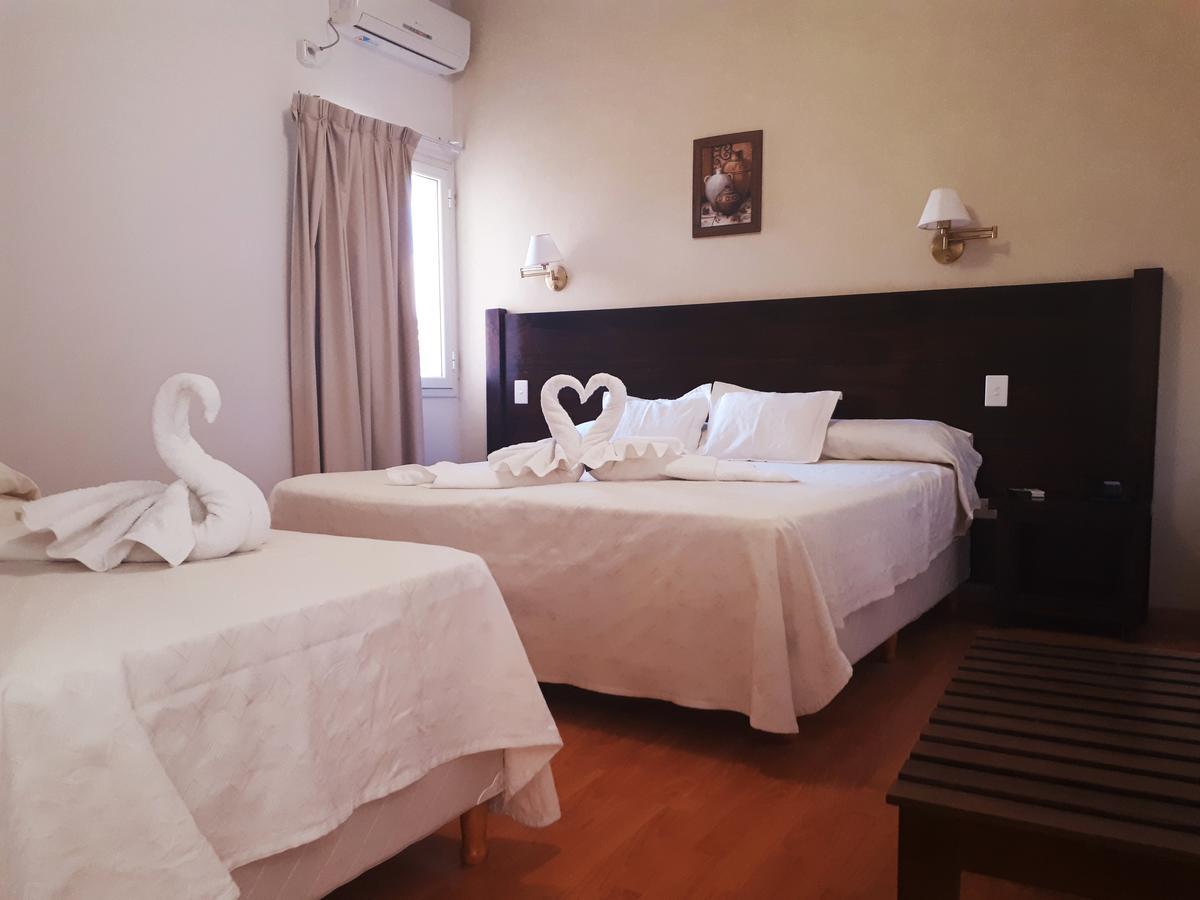 Hotel Las Maras ปูแอร์โตมาดริน ภายนอก รูปภาพ