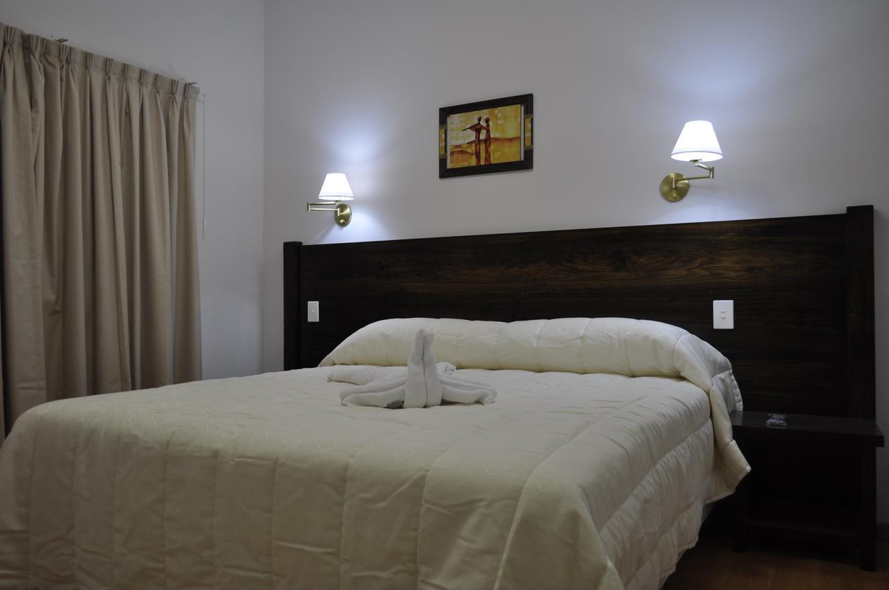 Hotel Las Maras ปูแอร์โตมาดริน ภายนอก รูปภาพ