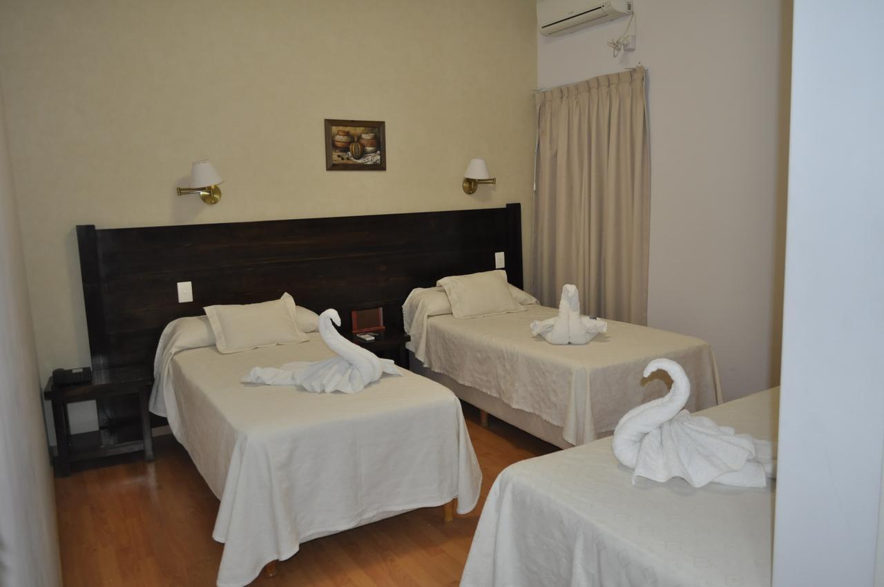 Hotel Las Maras ปูแอร์โตมาดริน ภายนอก รูปภาพ
