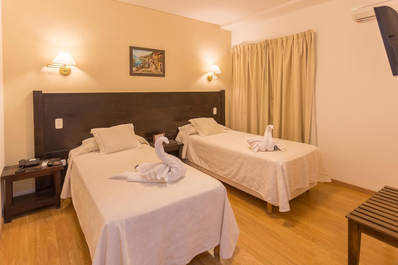Hotel Las Maras ปูแอร์โตมาดริน ภายนอก รูปภาพ