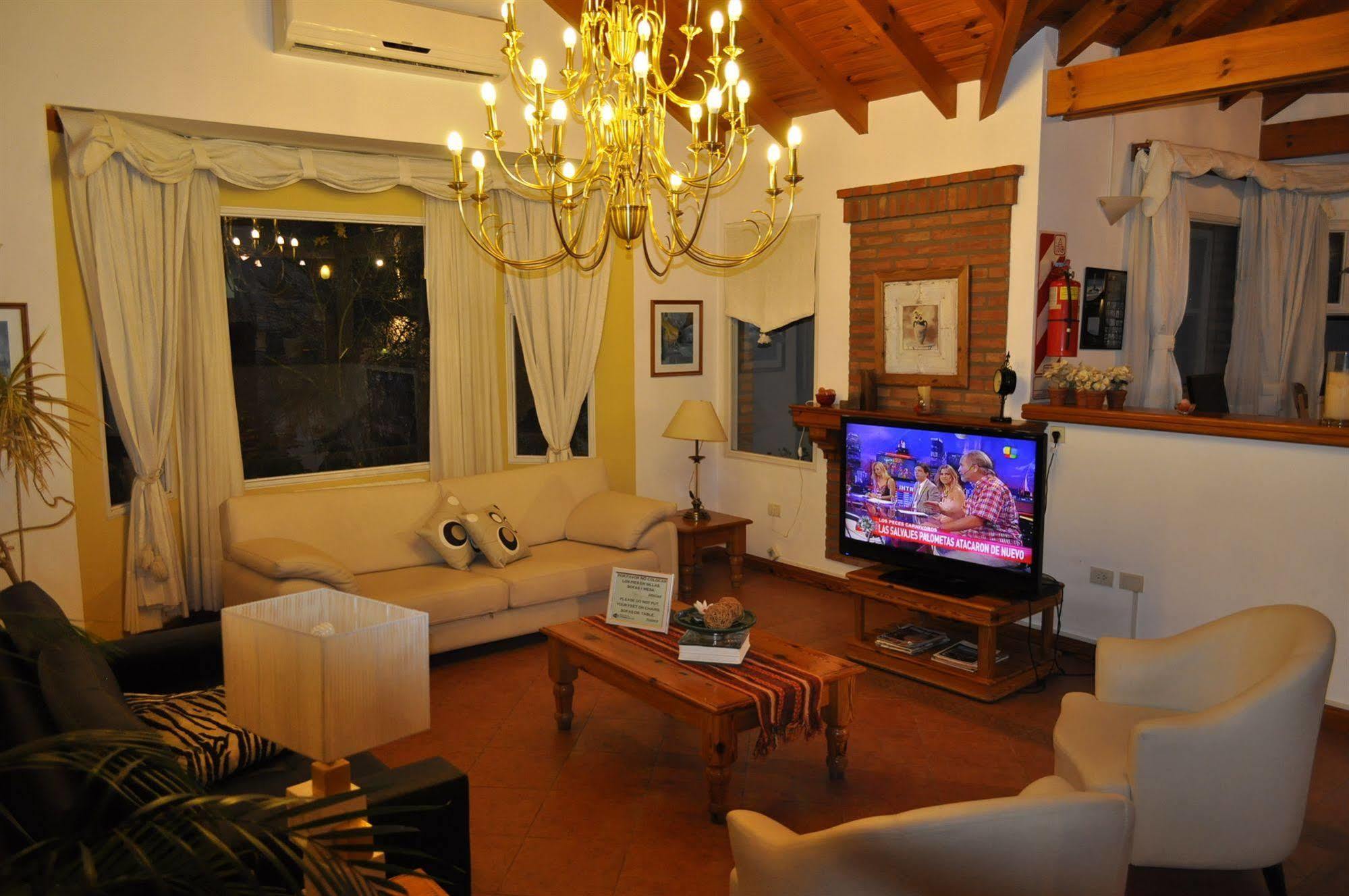 Hotel Las Maras ปูแอร์โตมาดริน ภายนอก รูปภาพ