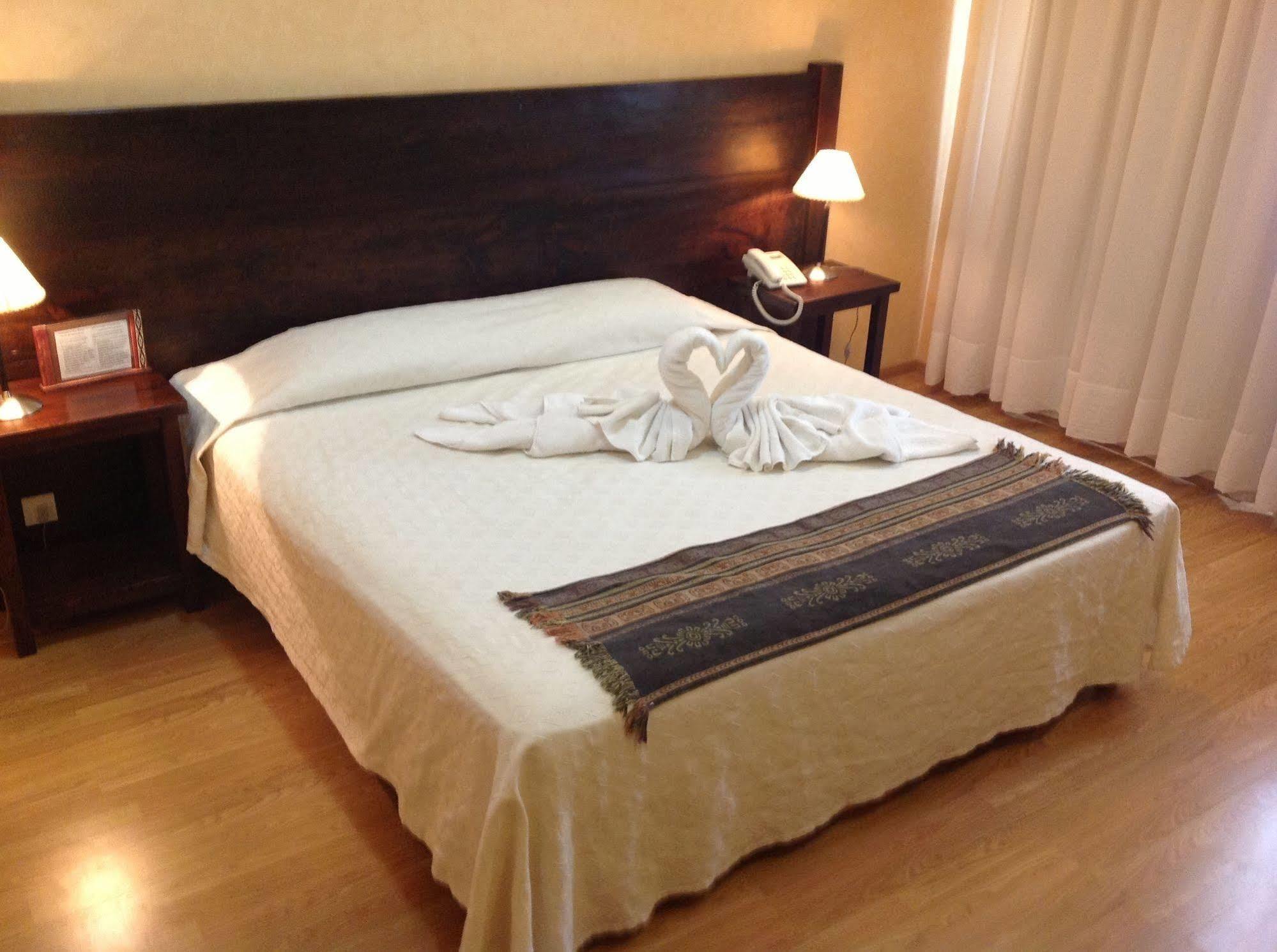 Hotel Las Maras ปูแอร์โตมาดริน ภายนอก รูปภาพ