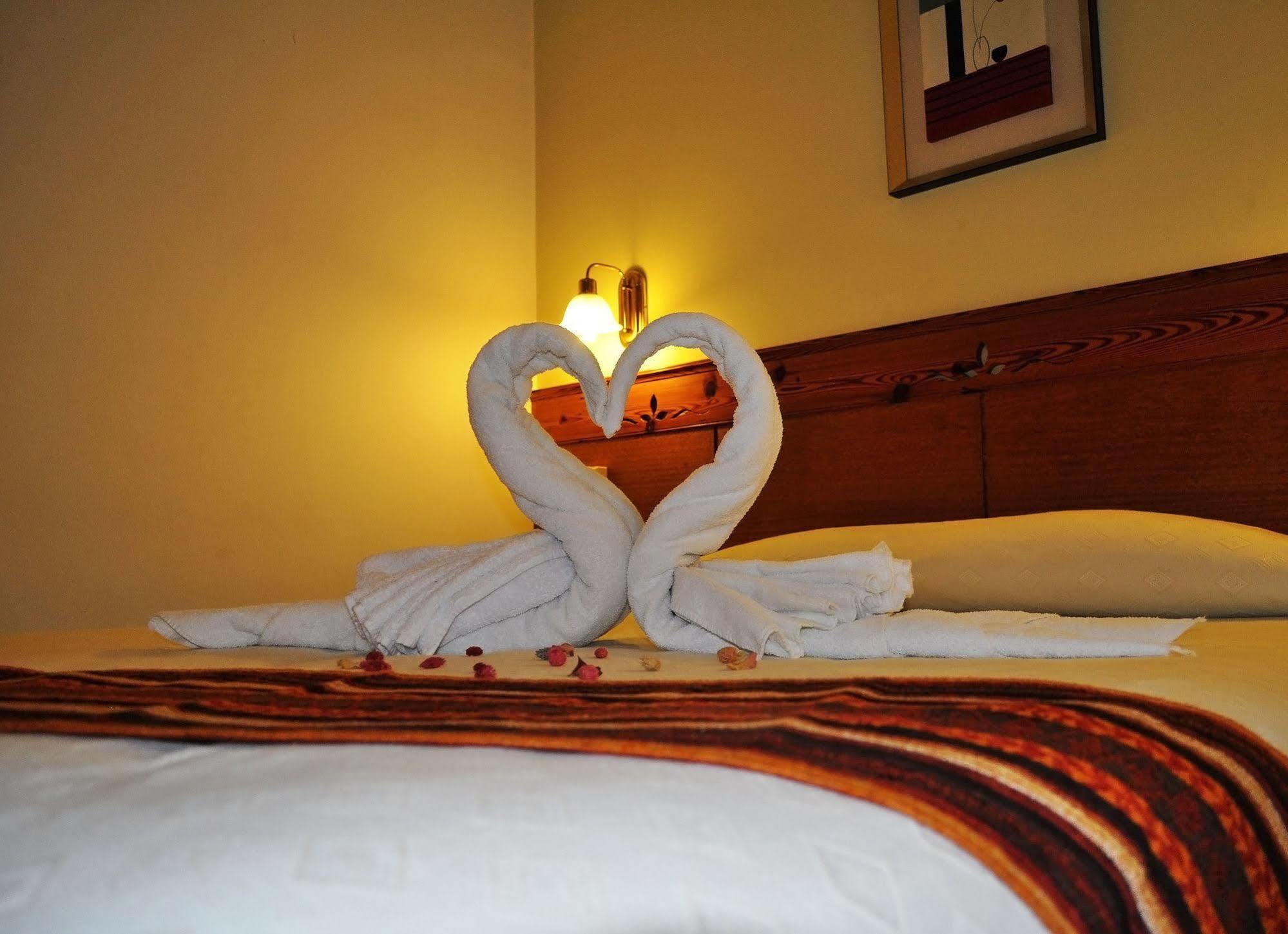 Hotel Las Maras ปูแอร์โตมาดริน ภายนอก รูปภาพ