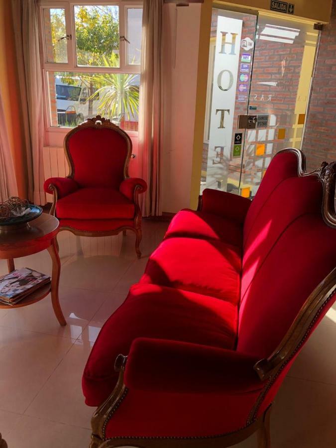 Hotel Las Maras ปูแอร์โตมาดริน ภายนอก รูปภาพ