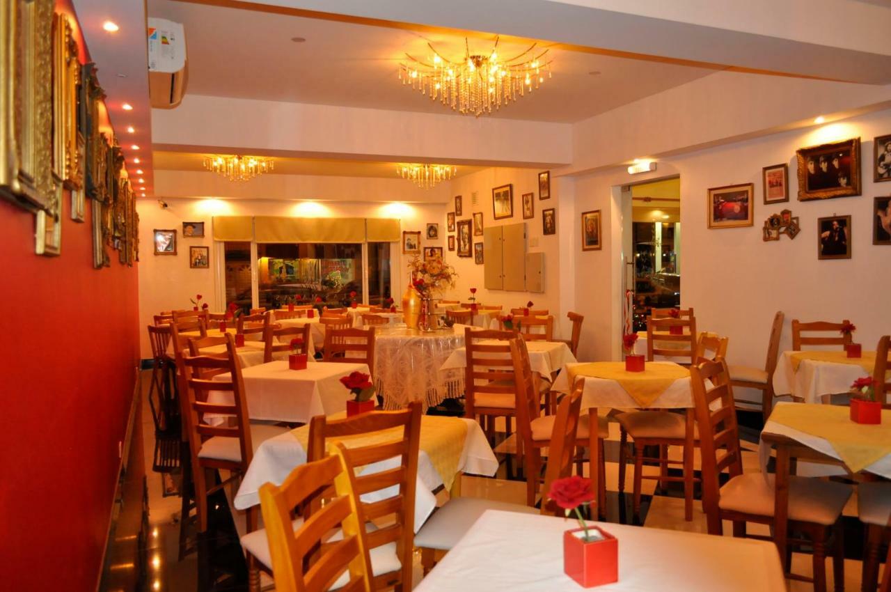 Hotel Las Maras ปูแอร์โตมาดริน ภายนอก รูปภาพ