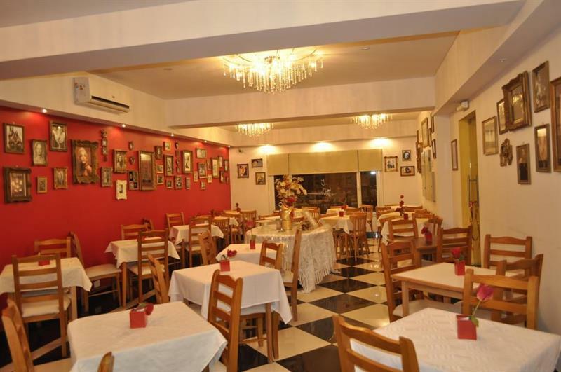 Hotel Las Maras ปูแอร์โตมาดริน ภายนอก รูปภาพ